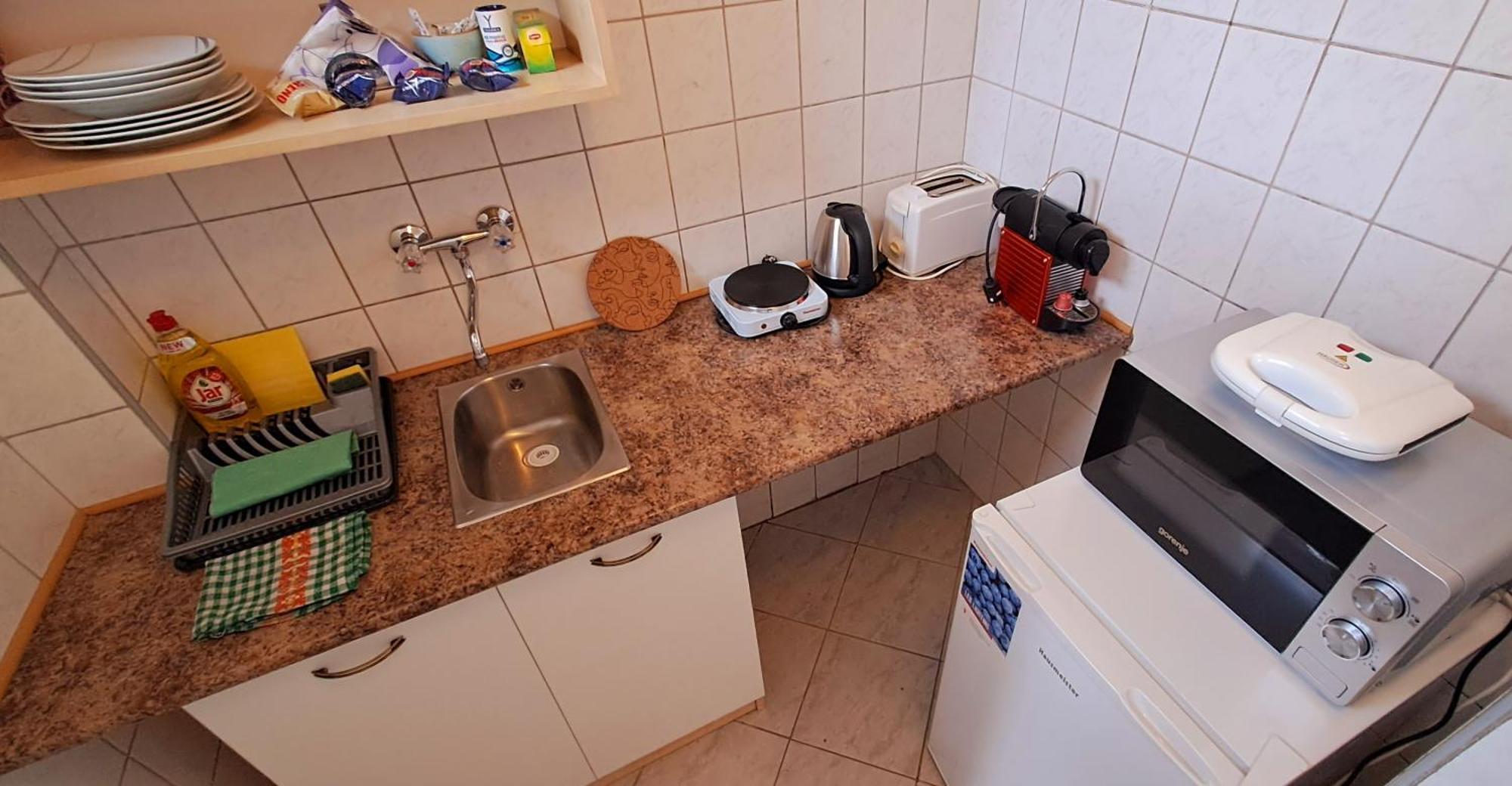 Appartement Napvirag - Koezel Mindenhez